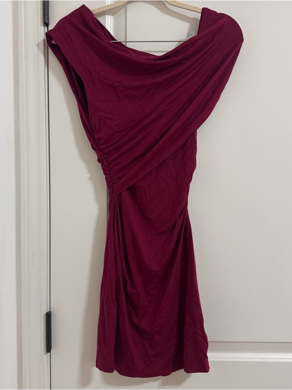 superdown One-Shoulder Ruched Wine Dress